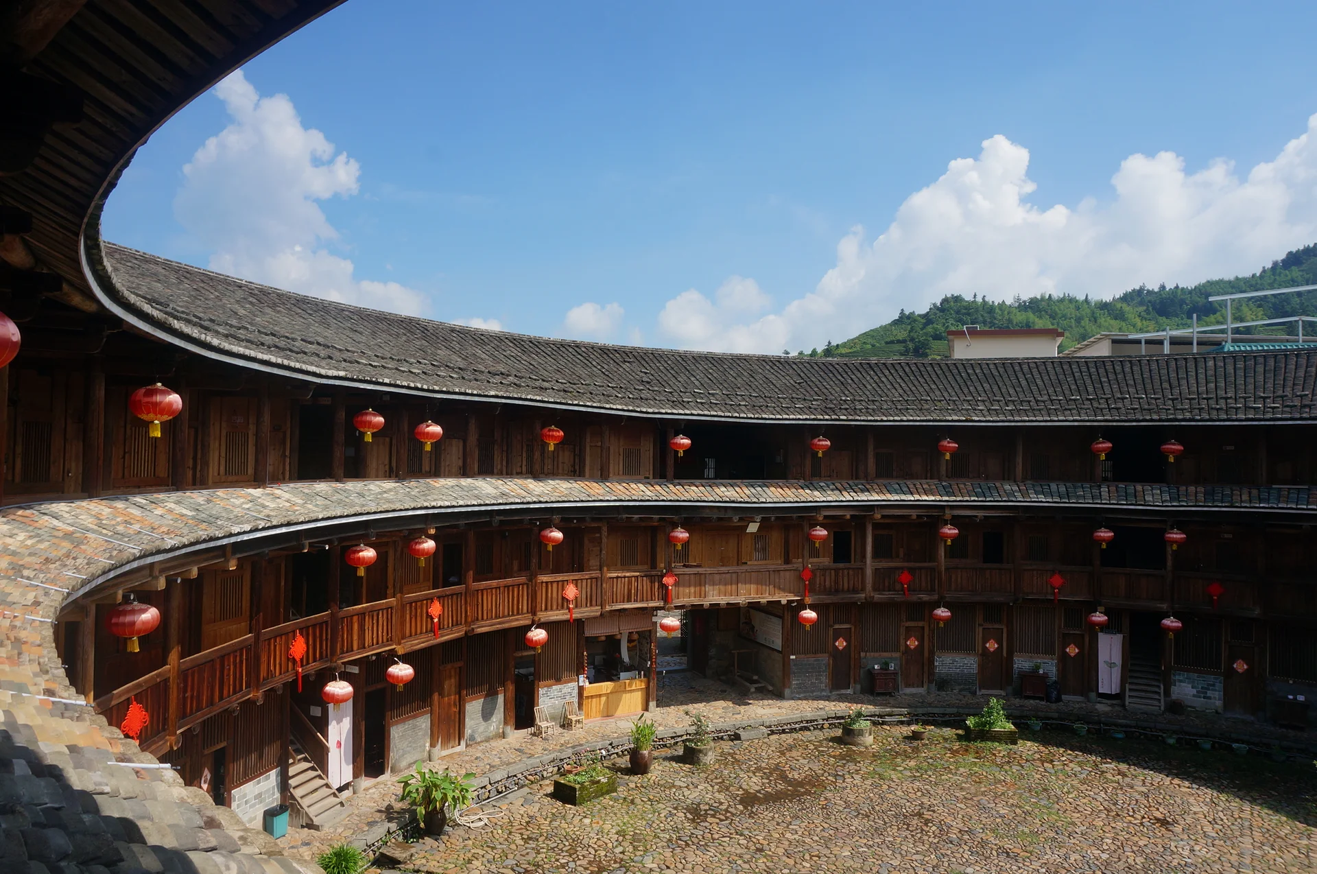 Hakka Tulou — The Earthen Fortress Landscape That Still Feels Unbelievable image 2
