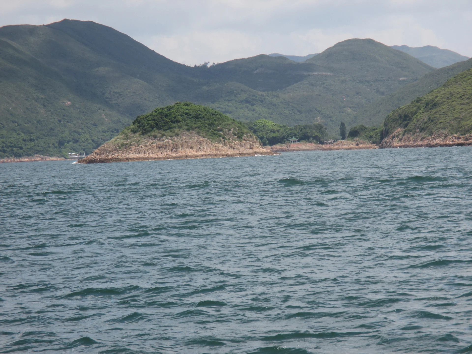 Sai Kung Coast Route — The Hong Kong Seascape Loop That Only Works If You Let The Coast Lead image 2